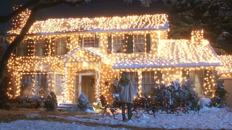 Light Up Your House With LED OR Incandescent Christmas Lights?